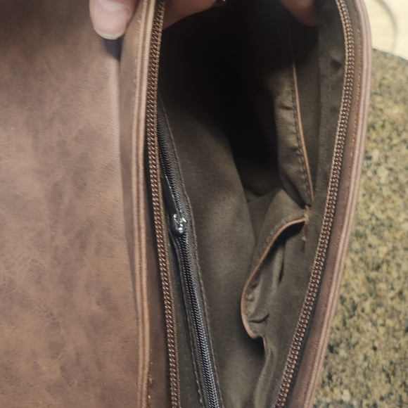 Lavawa Western Leather Purse with Fringe and Turquoise. - Picture 4 of 6